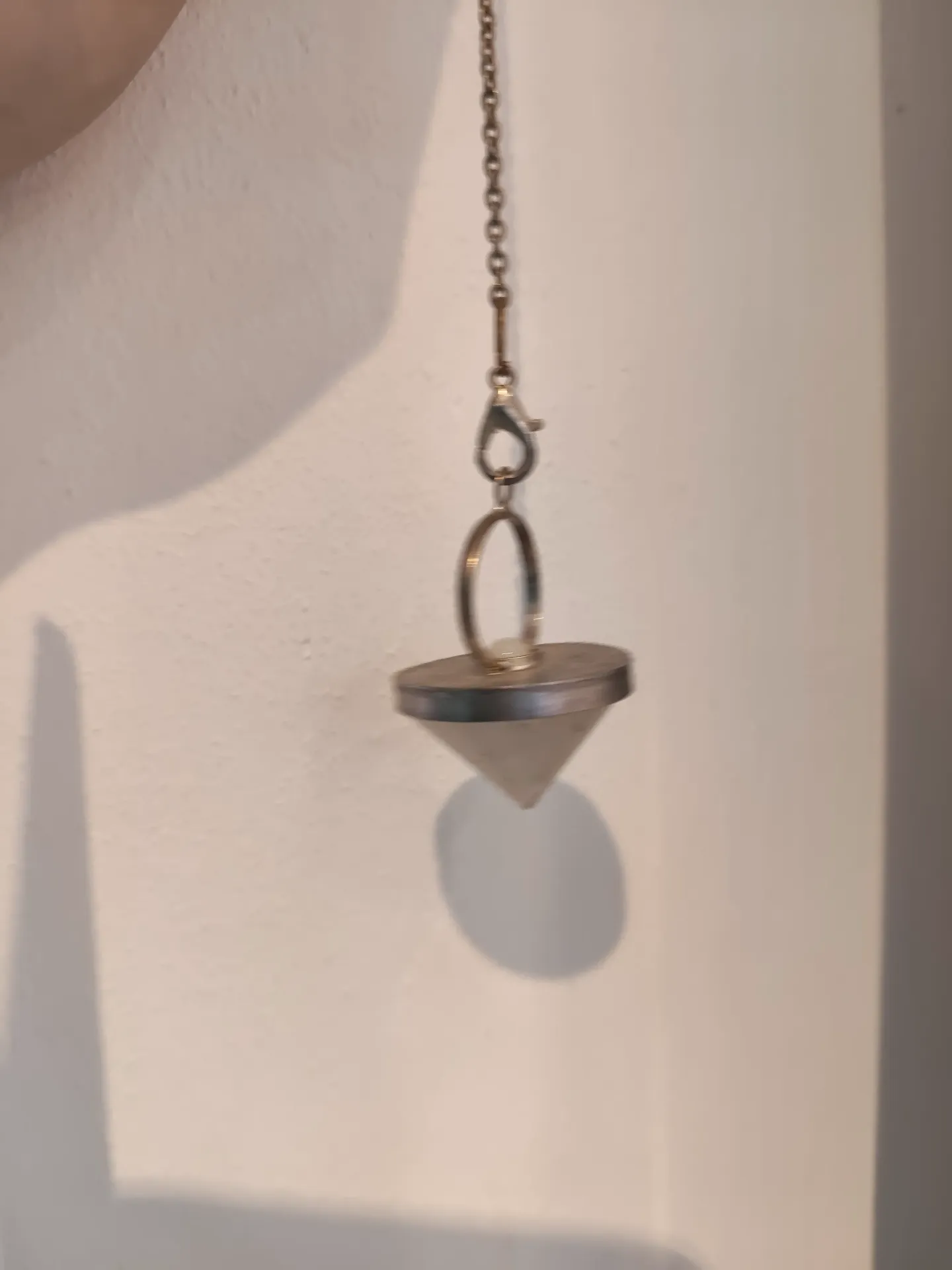 Pendule cristal de roche et pierre de lune 16230