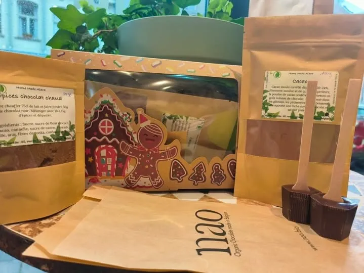 Coffret Cadeau Chocolat Chaud – Cacao & Épices – Coffret Gourmand