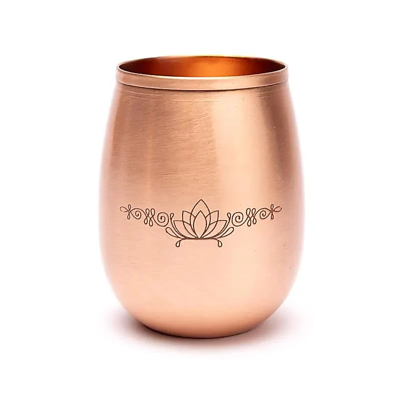Gobelet en cuivre Lotus gravé – 350 ml