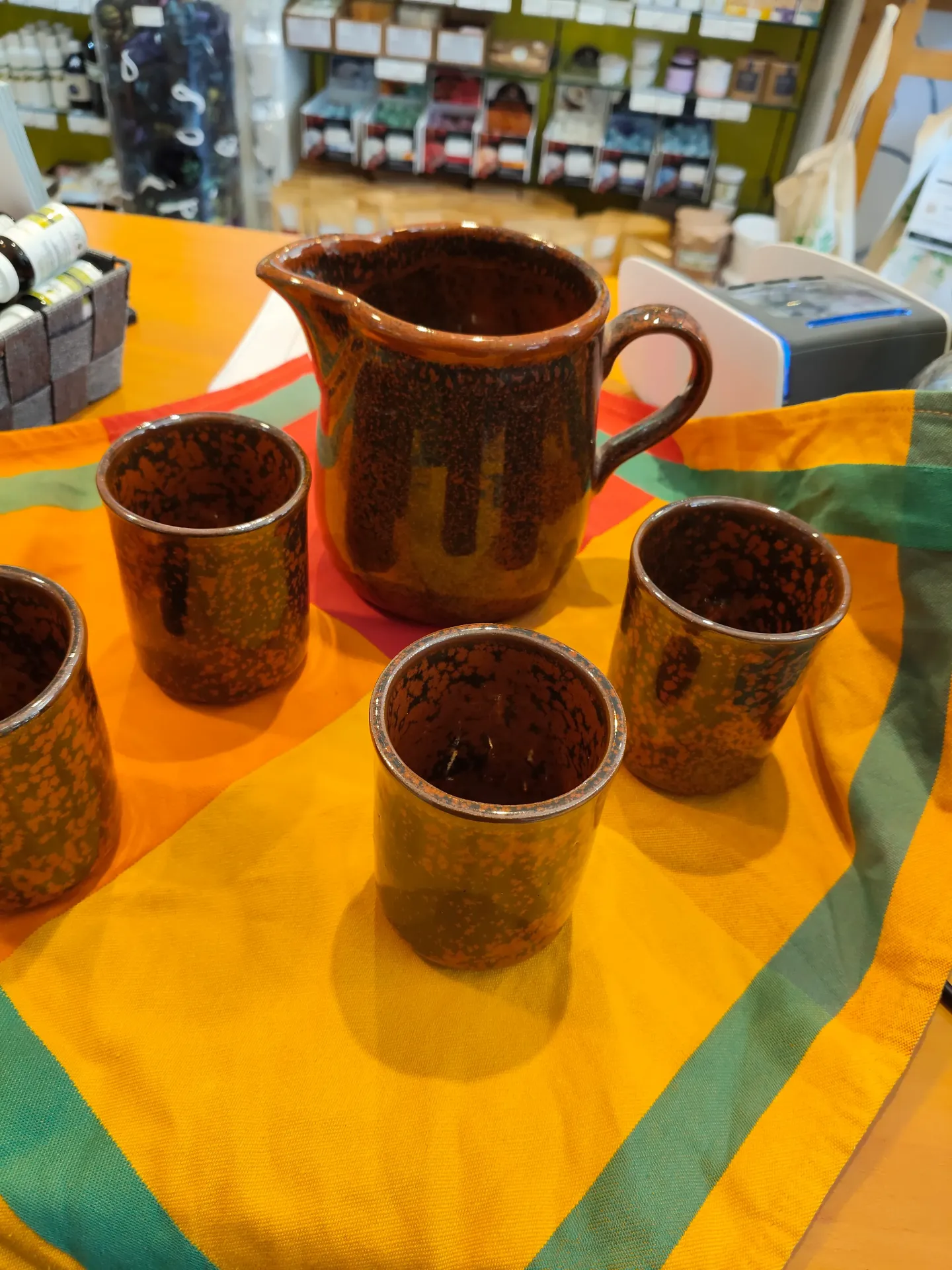 Gobelet en céramique artisanale – Au Cœur de la Terre
