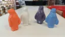 Pinguin en porcelaine