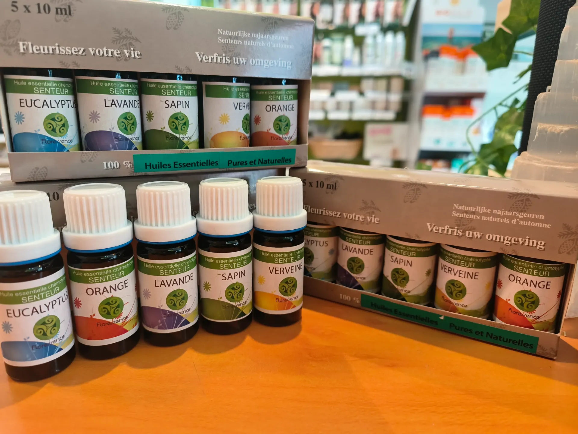 Boite de 5X10ml kit Huiles ess. (Orange, Sapin, Lavande, Eucalyptus, verveine)